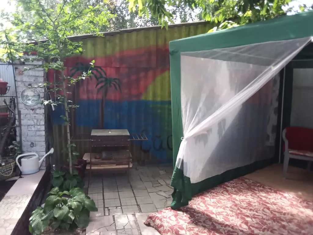 Уютное жильё с отдельным двором в центре