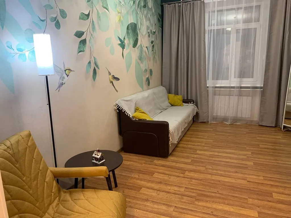 Большая квартира в сталинке — аренда посуточно в Кировск