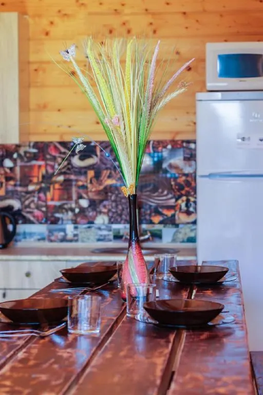 Двухэтажный дом из сруба