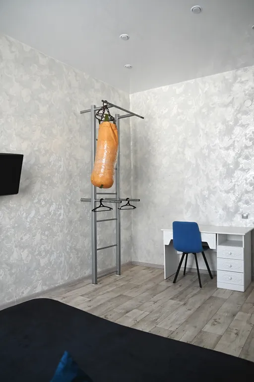 Трёхкомнатная квартира в районе военного госпиталя