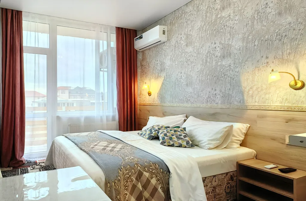 Уютная студия с балконом, отоплением, кухней, стиралкой, беседкой, парковкой