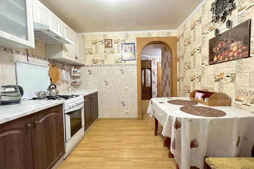 Квартира 2-комнатная Квартира — Феодосия