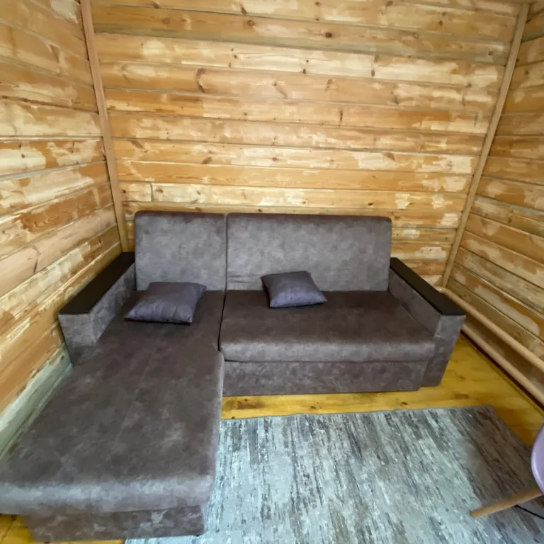 Таунхаус в районе озера Ая