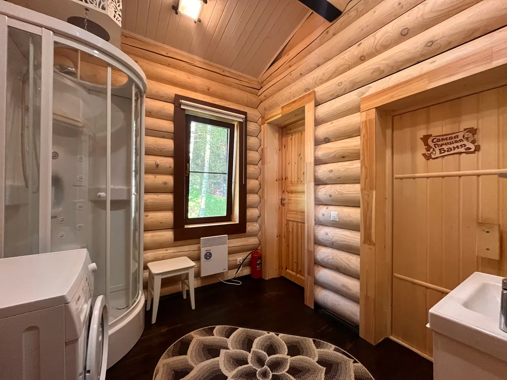 Дом-студия на берегу озера