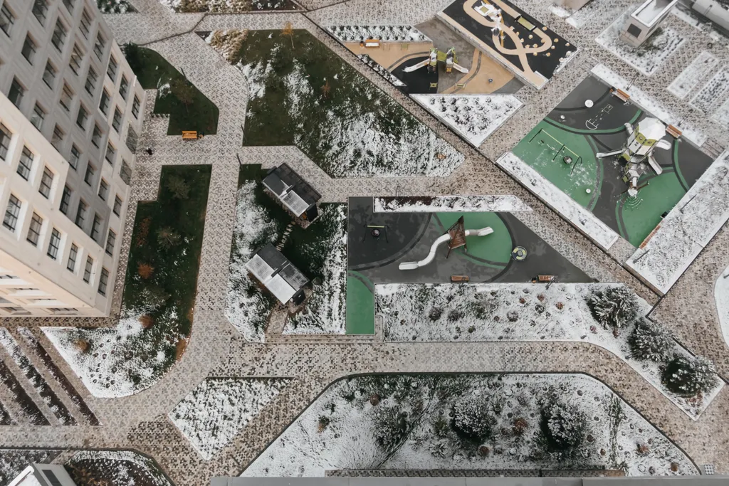 Уютная трешка с красивым видом на горы