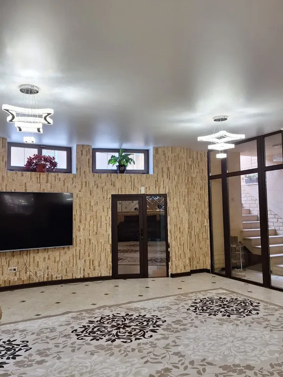 Коттедж Дом в центре города — Дербент