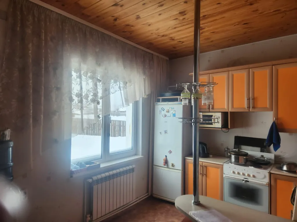 Просторный дом с баней