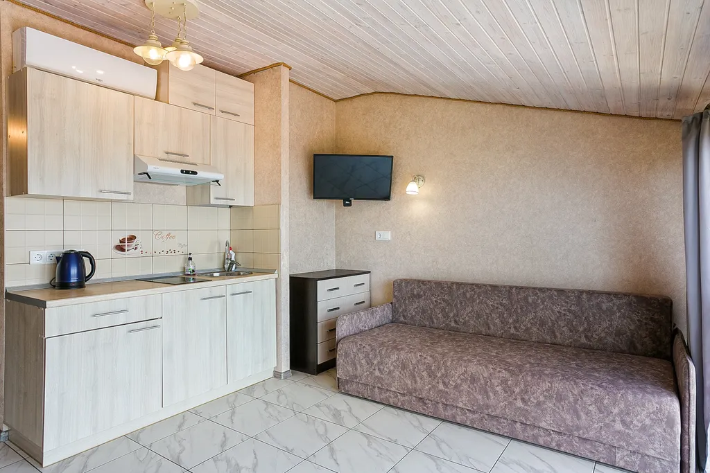 Квартира-студия с панорамным видом на море