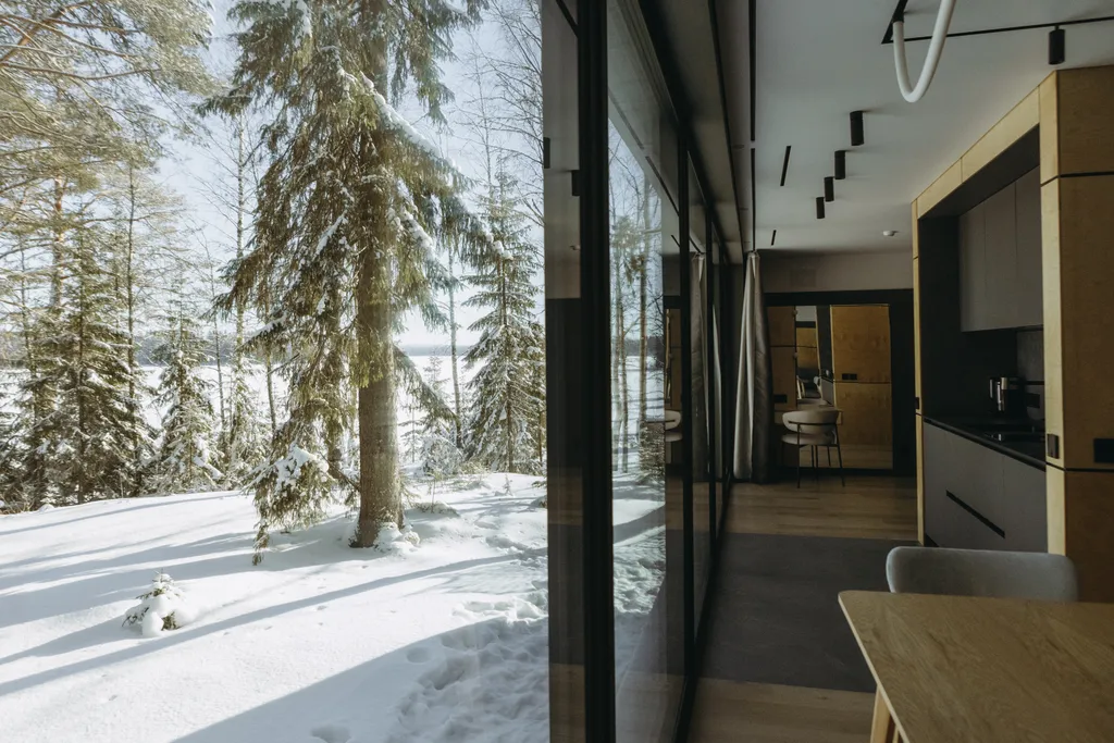 Дом в Карелии с видом на сосновый лес