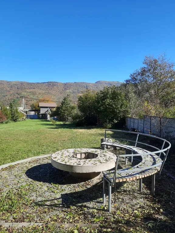 Стильный и просторный дом атмосфера в стиле лофт с баней, бассейном