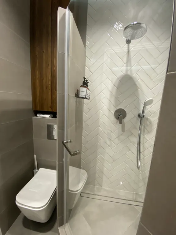 Двухуровневые апартаменты с видом на горы