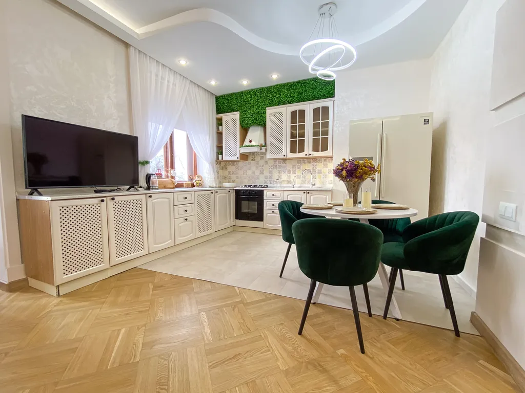 Просторная евротрёшка в центре города