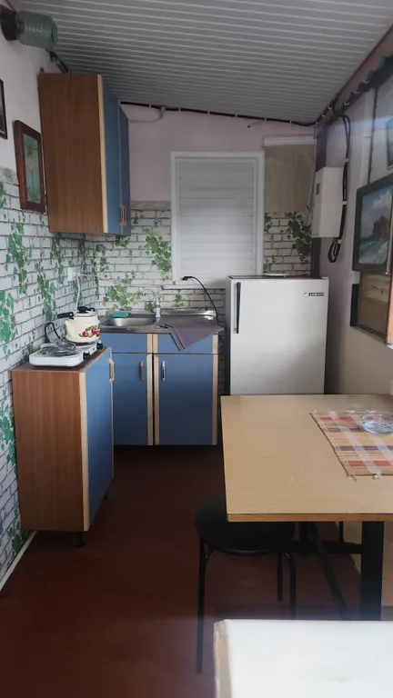 Квартира Четырёхместная комната стандарт №1 с отдельной кухней — Курортное (Феодосия)