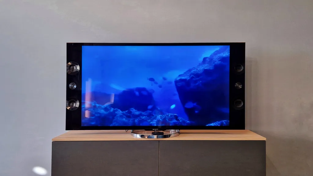 Новая квартира с видом на море и бассейном