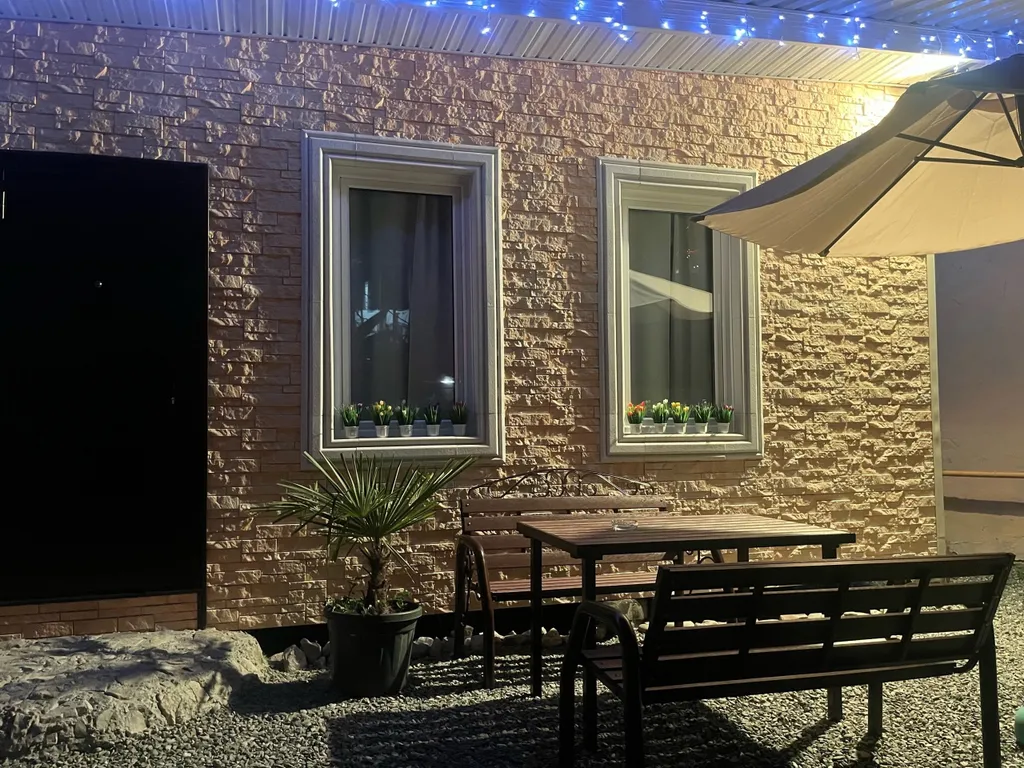 Коттедж Домик у Моря отдельно стоящий - парковка, детский уголок, зона отдыха — Адлер