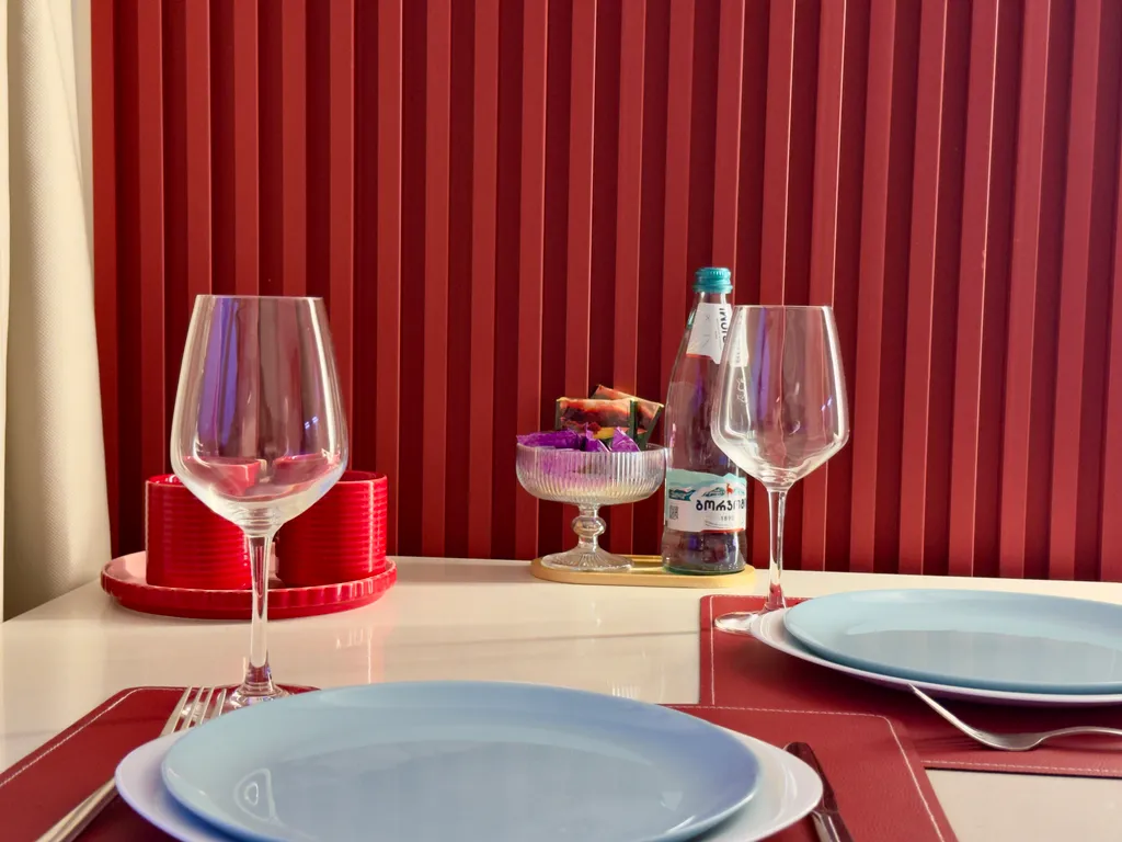 Солнечная студия на берегу моря