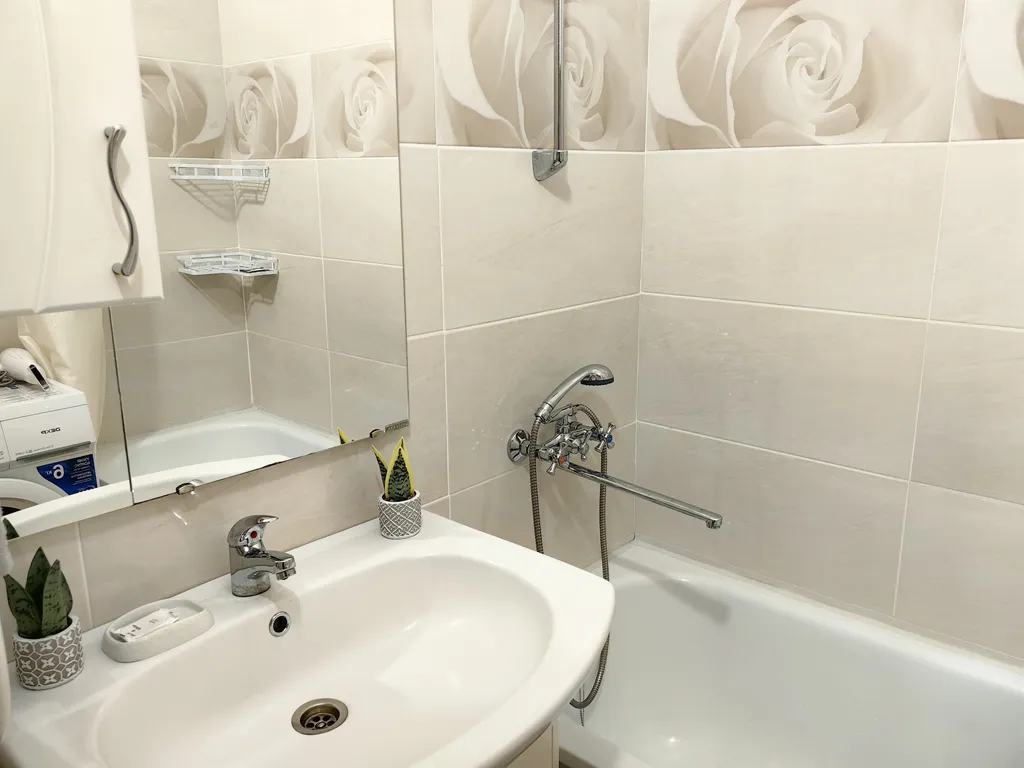 Максимум удобства в центре: 1-к квартира с легким доступом ко всему