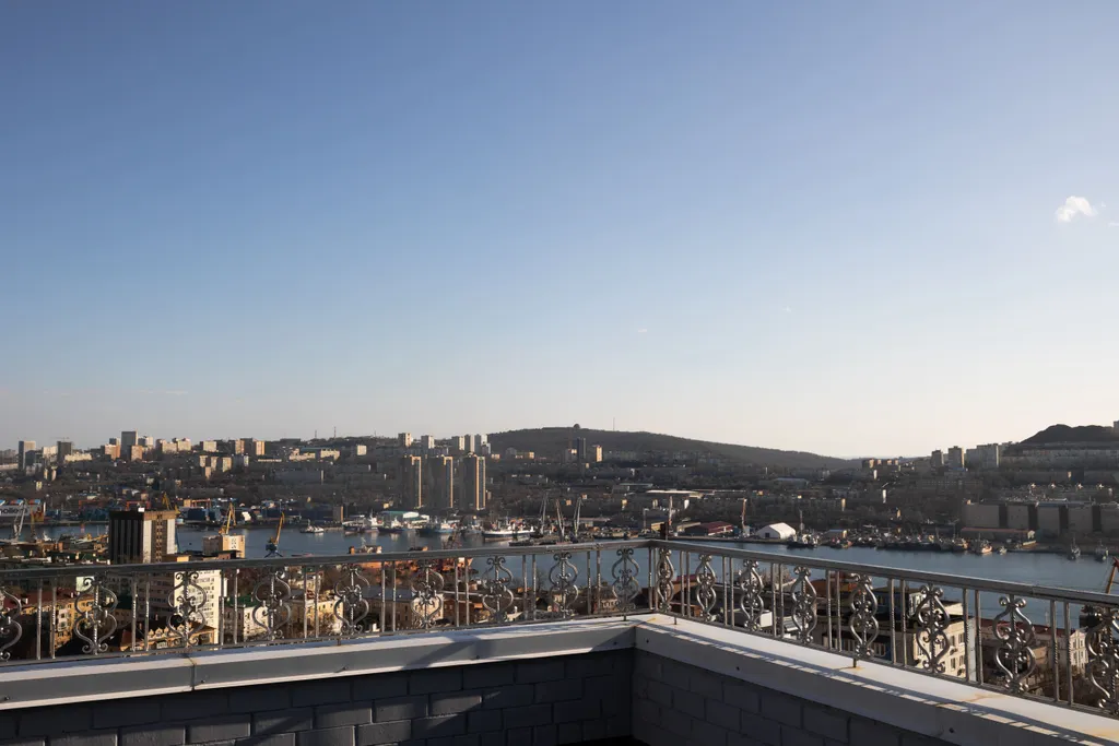 Квартира Апартаменты Люкс с приватной террасой с видом на море — аренда посуточно в Владивосток