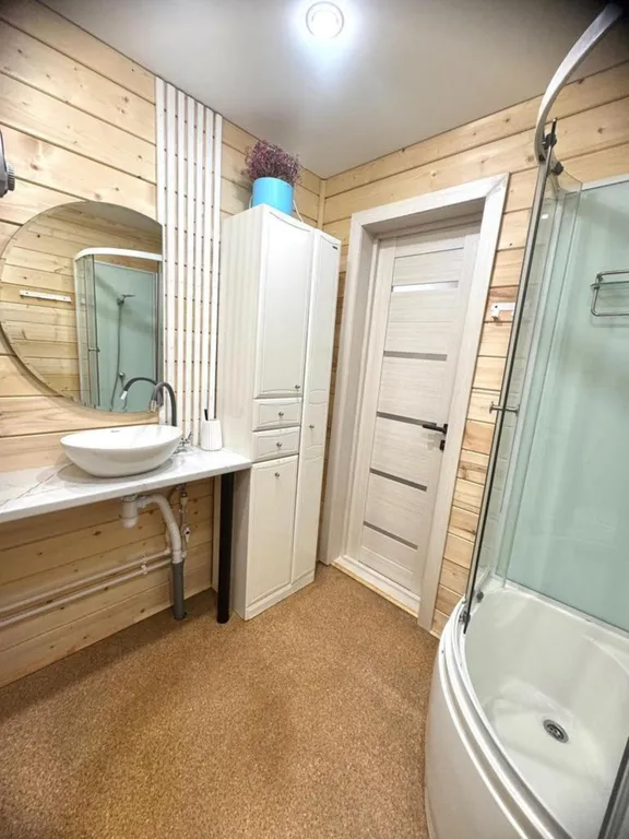 Загородный дом с чаном и баней