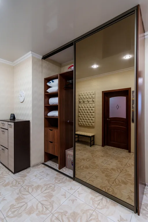 Просторная двухкомнатная квартира возле парка Галицкого