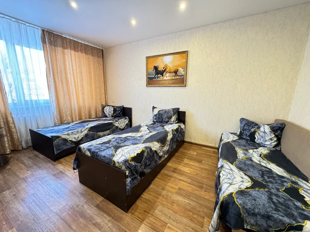 Квартира Трёшечка квартирочка — аренда посуточно в Набережные Челны