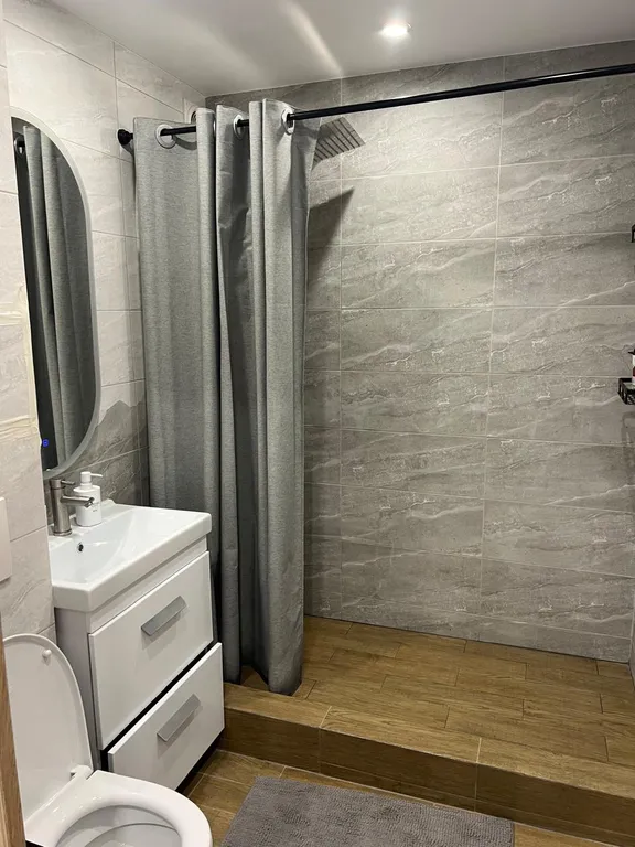 Новая комфортная студия в 5 минутах ходьбы от Храма