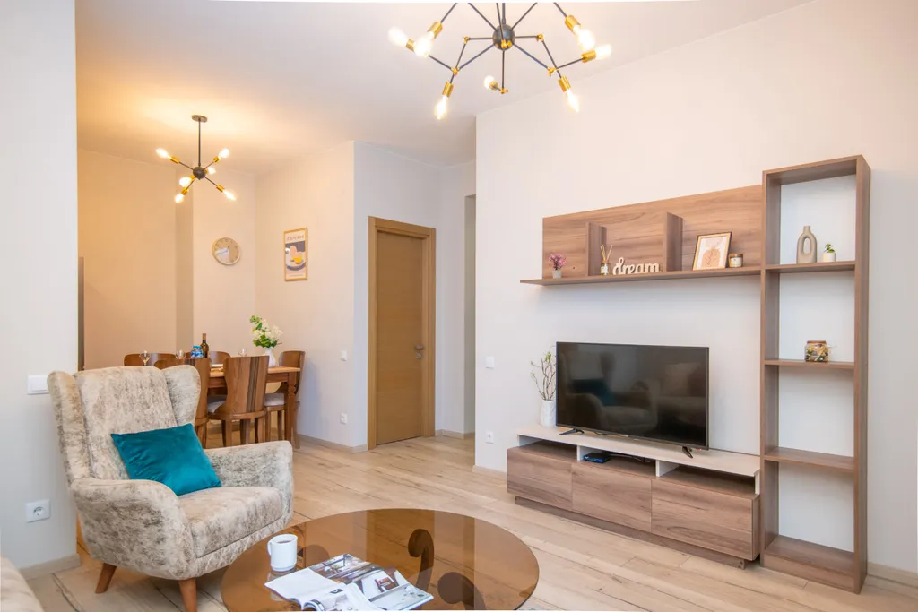 Уютная 3 комнатная квартира рядом с метро, полностью оборудована