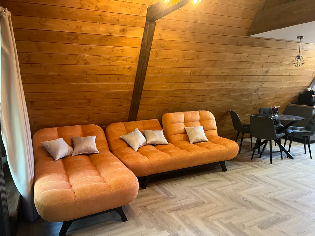 Треугольный дом в стиле A-frame