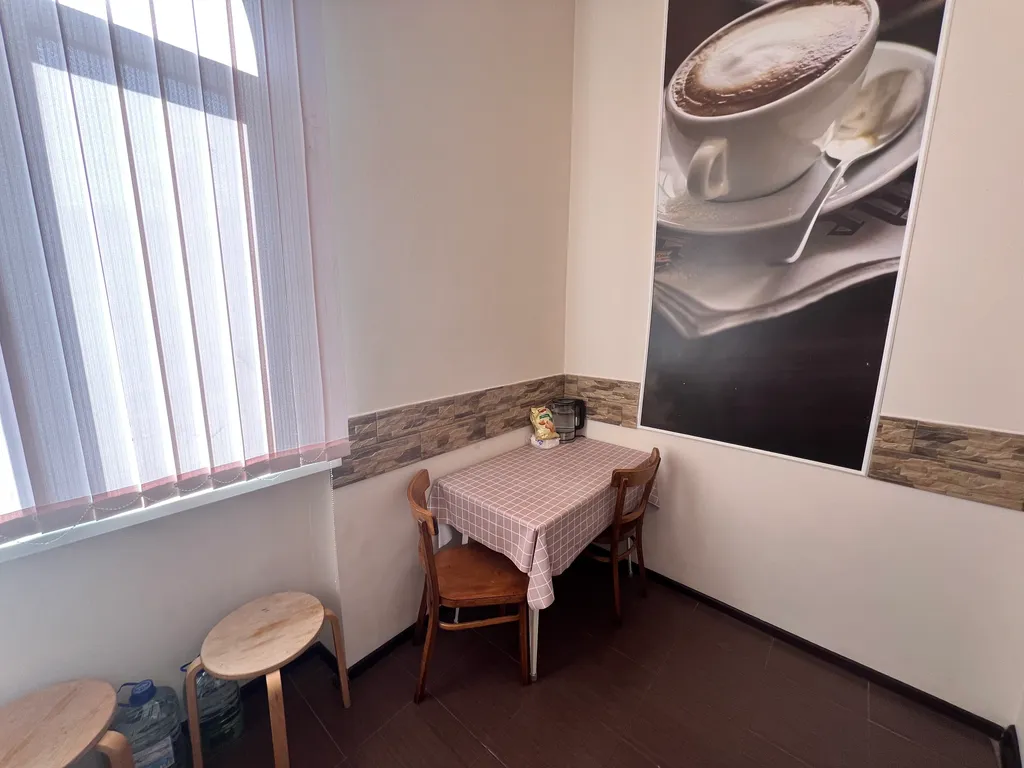 1-комнатная сталинка в Сухуме у моря