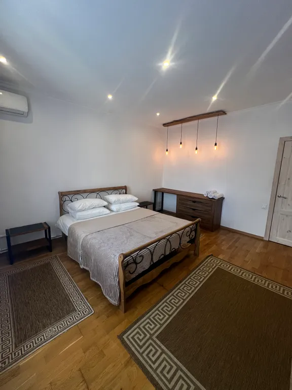 Коттедж Уютный дом с видом на горы — Соколиное