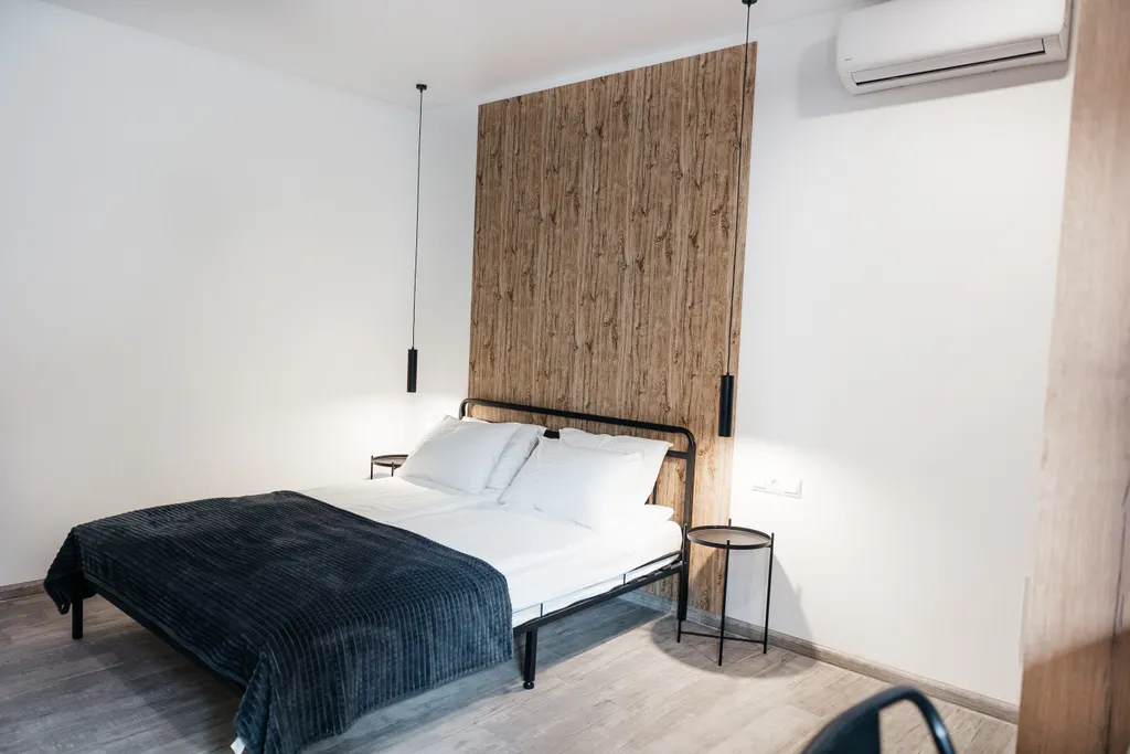 Серый номер