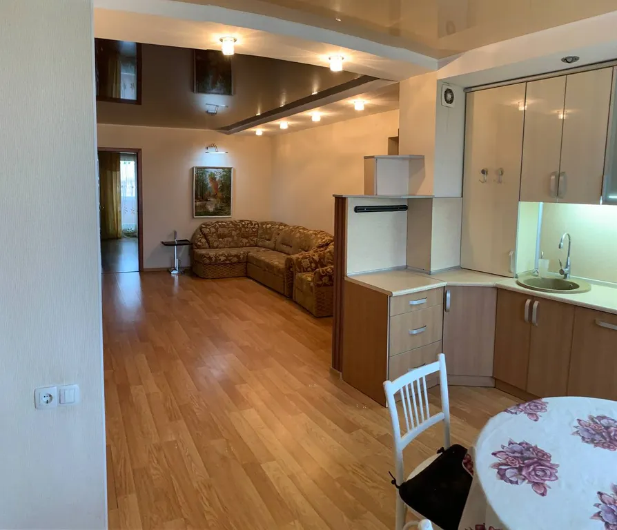 Просторная квартира 5 минут от центра