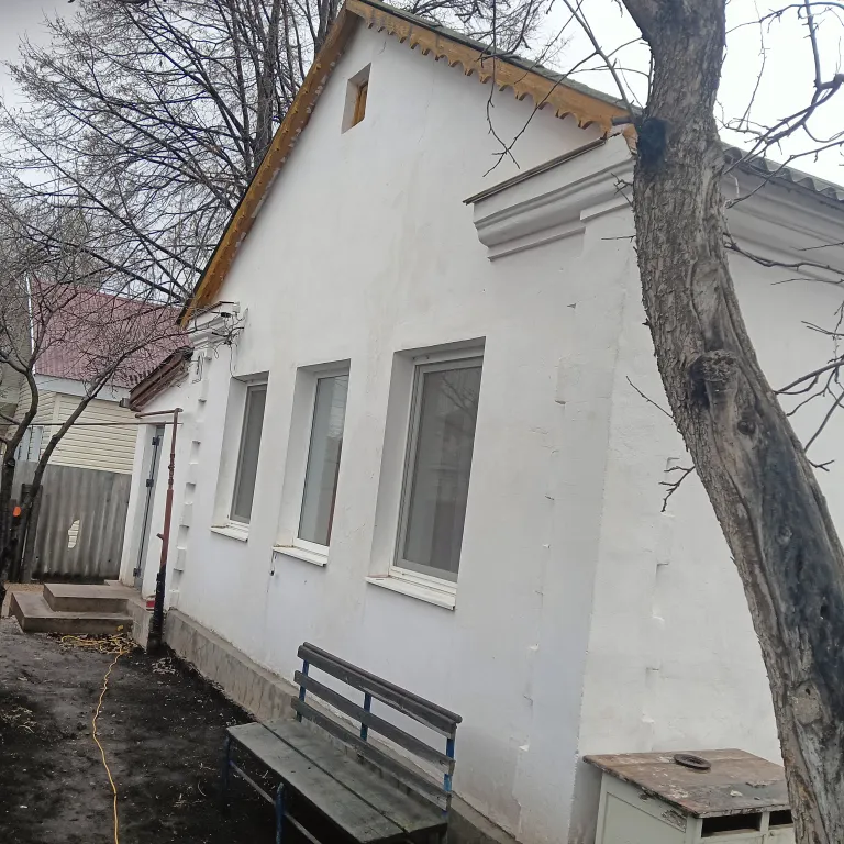 Дом в центре, рядом с парком