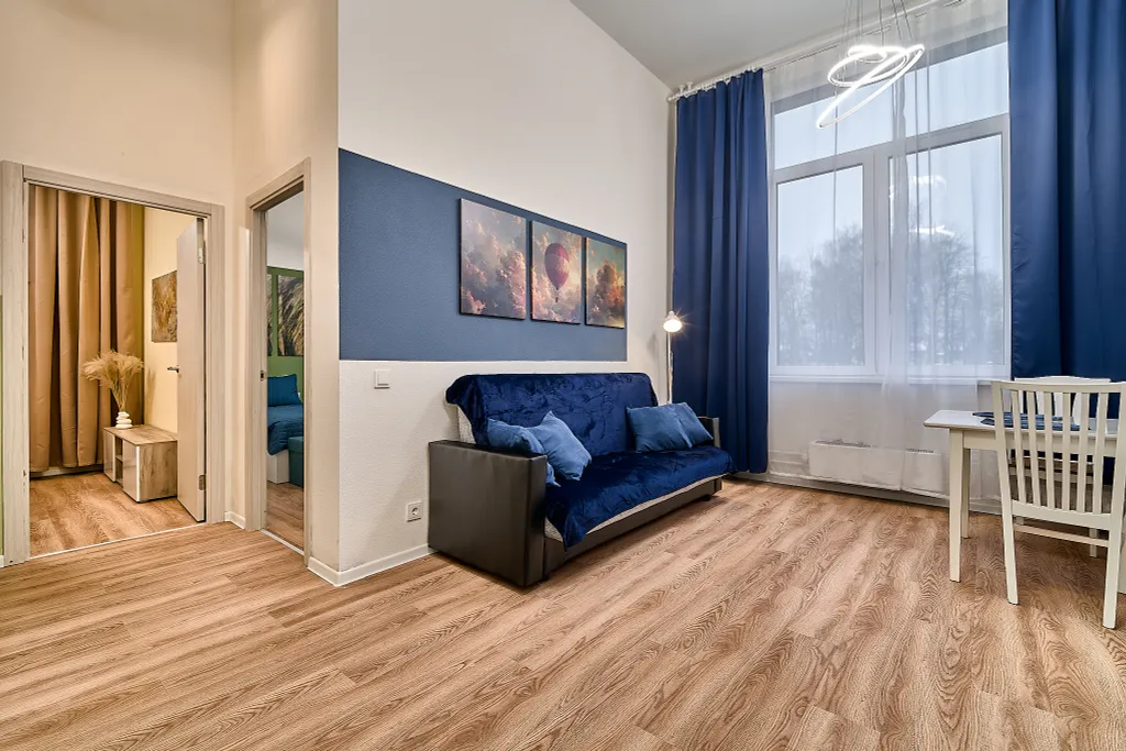 Евротрешка с потолками высотой 3,7 м