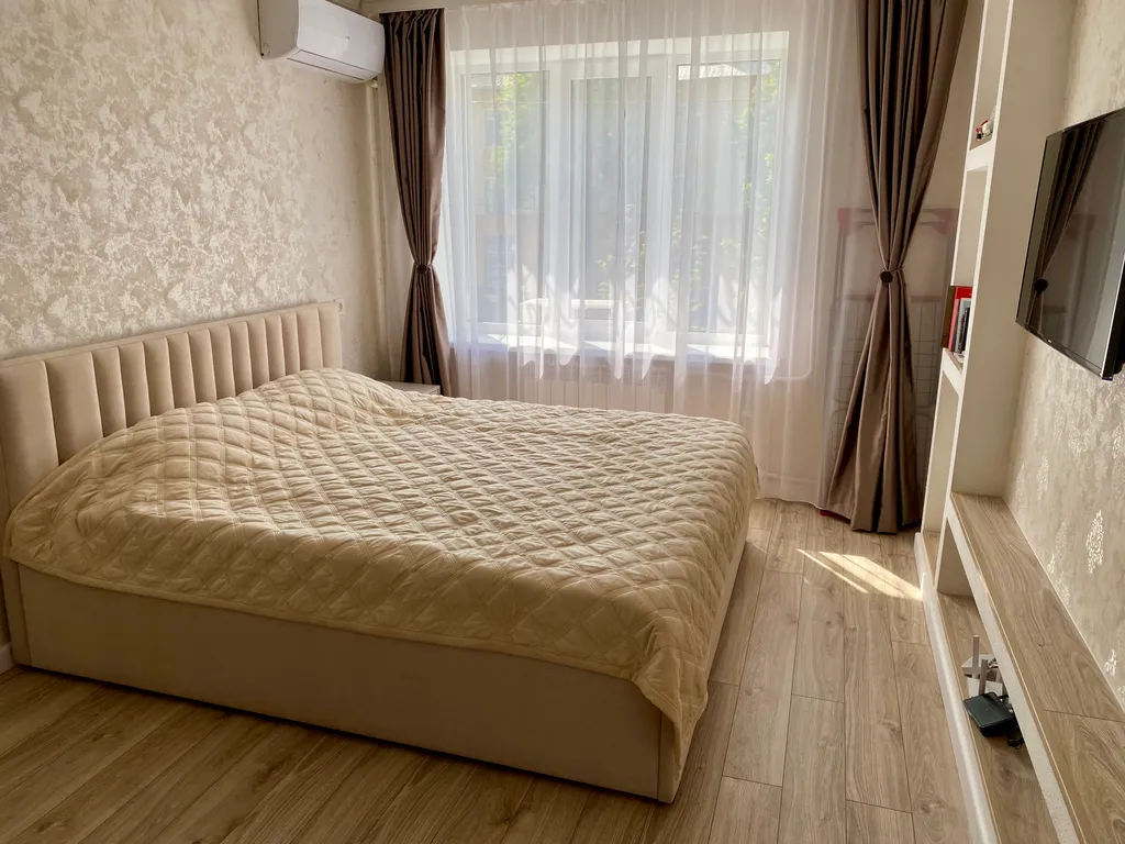 Прекрасная квартира в центре города — аренда посуточно в Бишкек