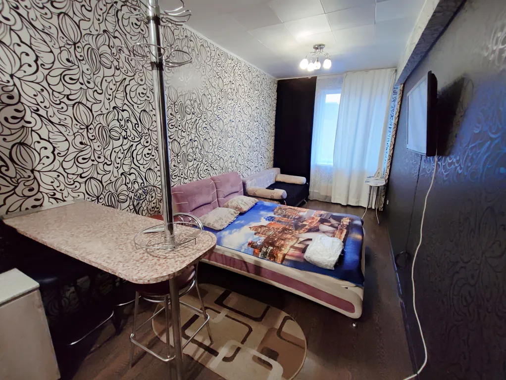 Квартира Студия около БСМП, вильского — аренда посуточно в Красноярск