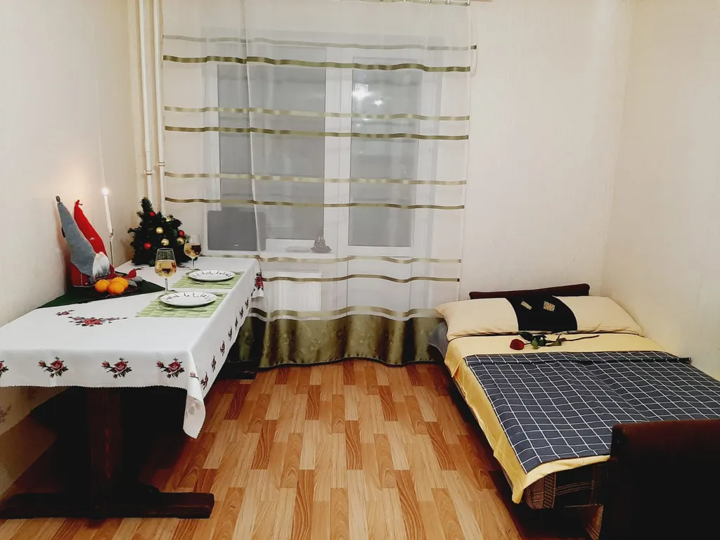 Квартира Уютная квартира-студия на Неве — Санкт-Петербург