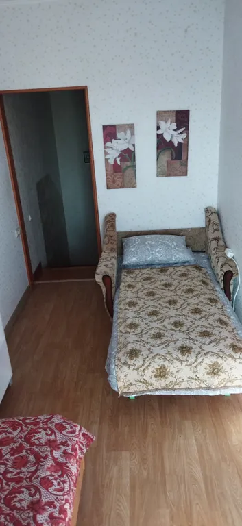 Просторная двухэтажная квартира на площади Возрождения