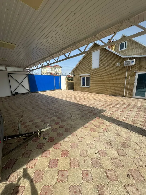 Дом Полюшко с бассейном