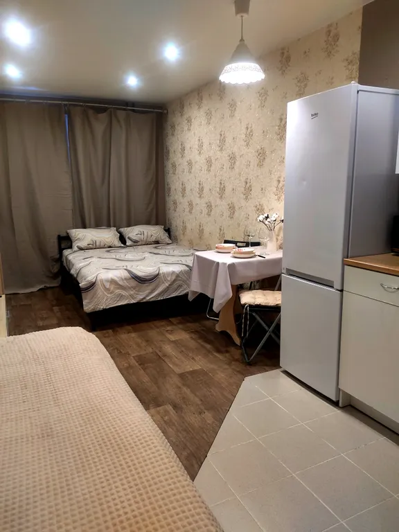 Бежевая квартира студия рядом со станцией метро Девяткино — аренда посуточно в Мурино