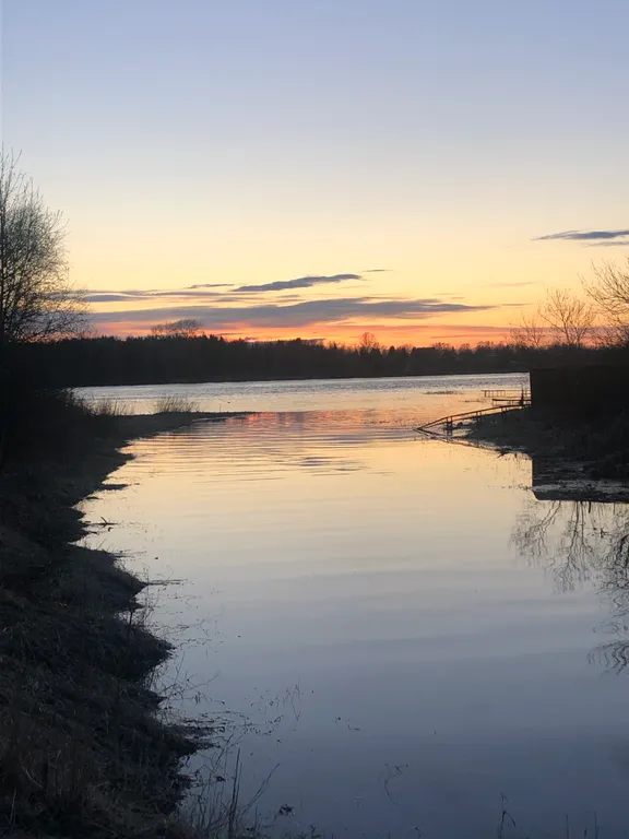 Коттедж Дом для отдыха компанией до 10 человек — Новая Ладога