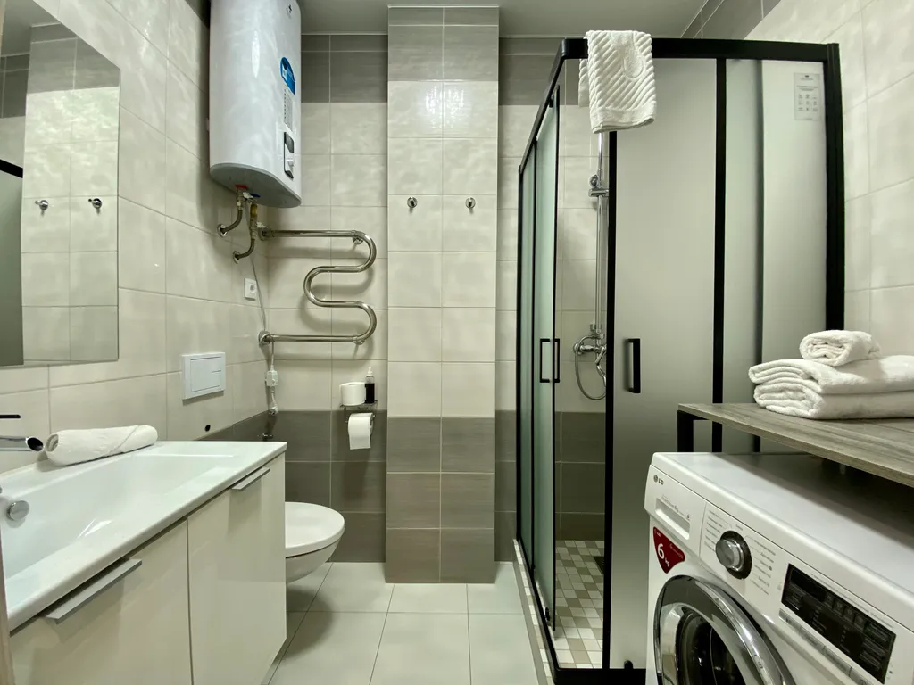 Студия на берегу Обского моря в бору Сказочный лес