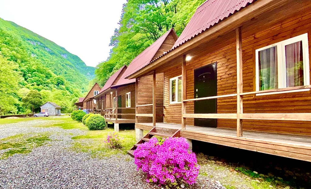 Коттедж Дом Holiday Park — Гагра
