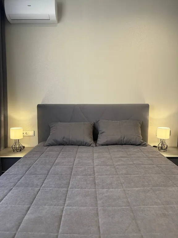 Уютная студия с хорошим наполнением в Курортном городке