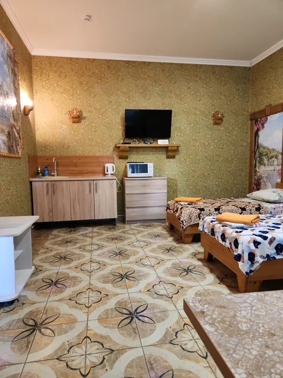 Аппартаменты с отдельным входом и навесом для авто