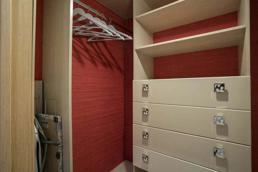 Красивая однокомнатная квартира в микрорайоне ГГМ рядом с СОК Юпитер