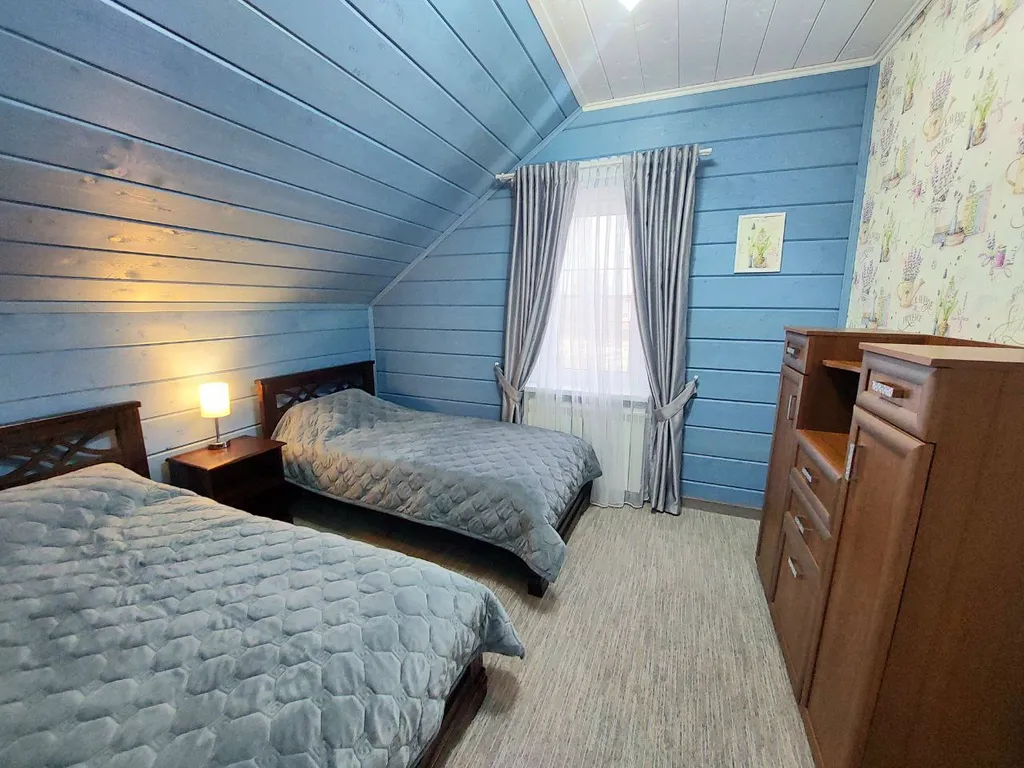 Дом у Плещеева озера в Переславле. 1 линия