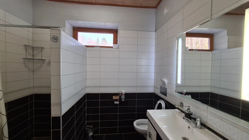 4-комнатный Дом