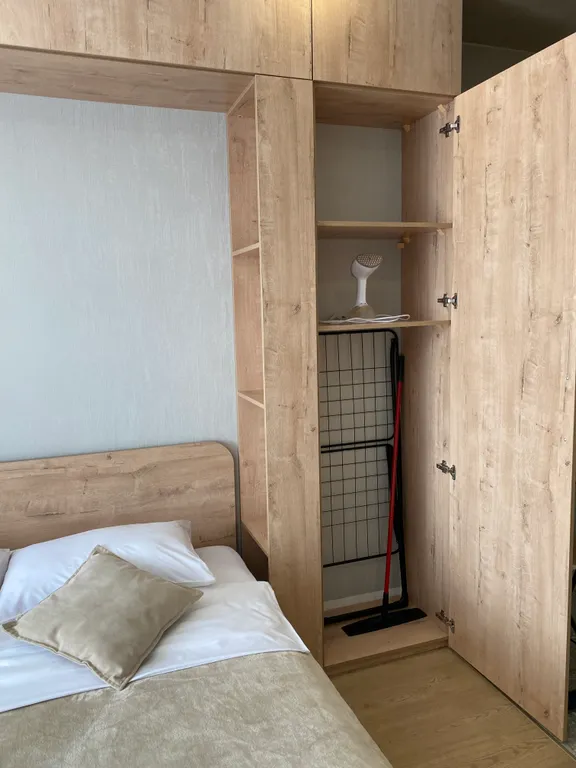 Квартира Квартира Уютная студия 25м2 в авторском отеле «Золотое Сечение» — Красноярск