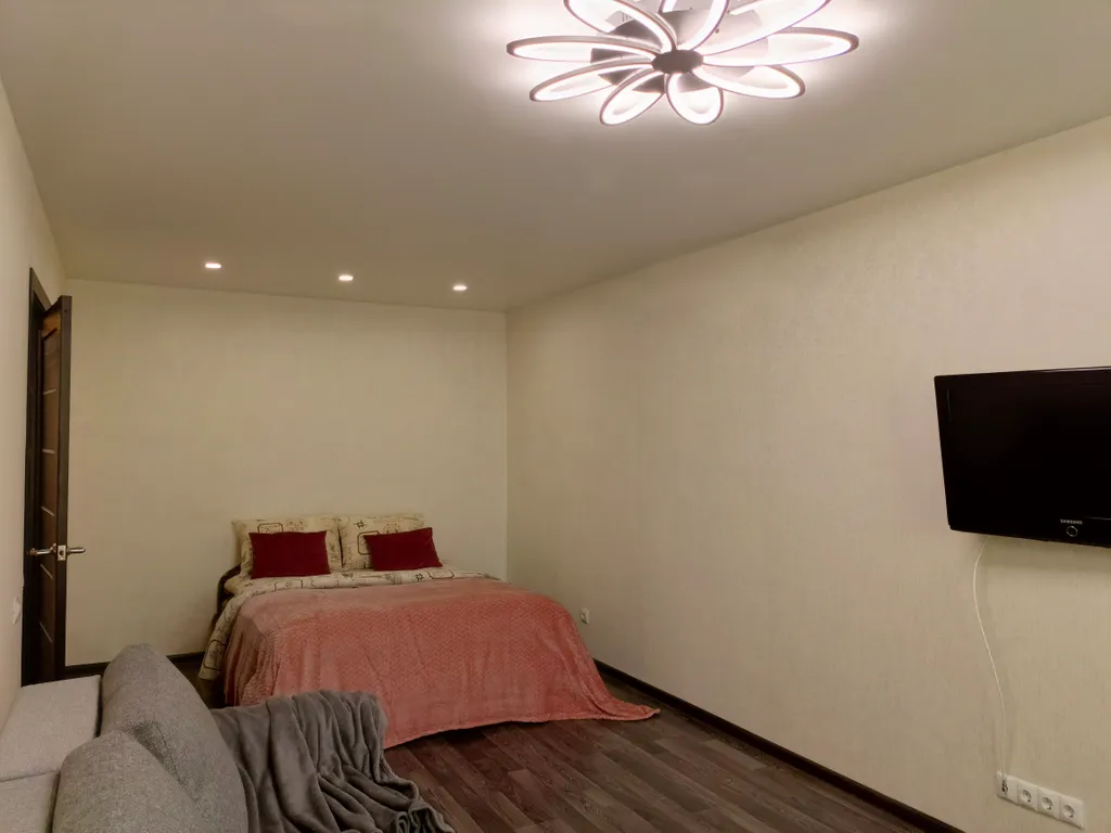 Апартаменты Пятница/Возле ТЦ Рио/до 4 чел